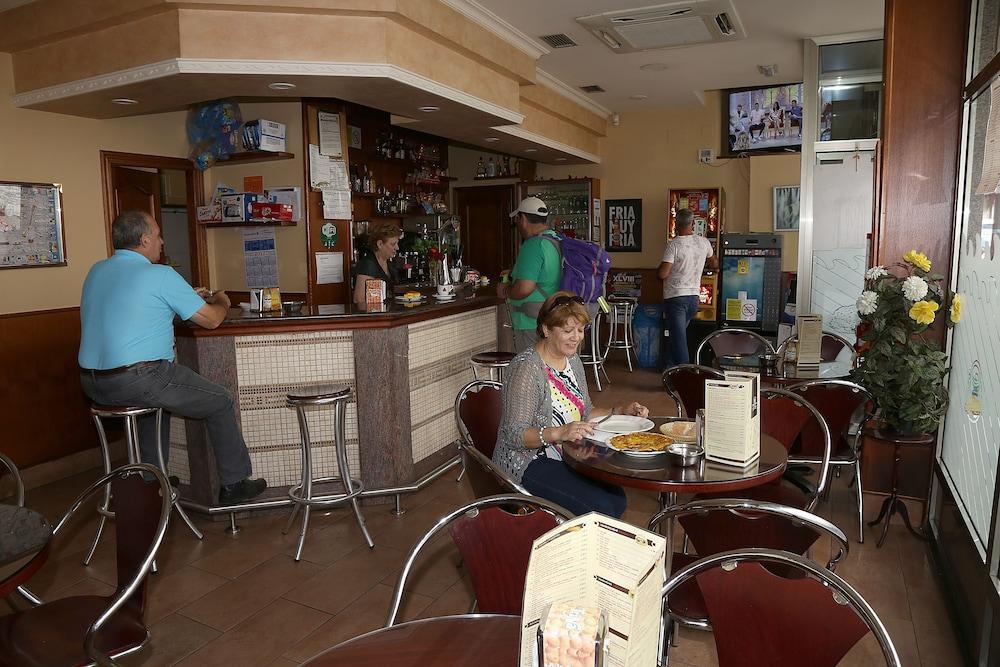 Pension Caldas Caldas De Reis Buitenkant foto
